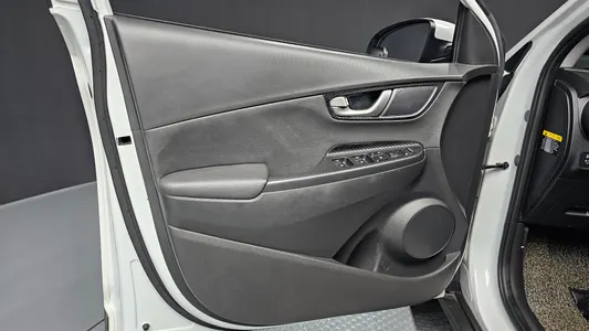 Hyundai Kona 1.6 2WD 2018 24
