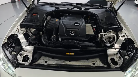 Mercedes-Benz E-Class W213 E300 AMG Line 2018 6