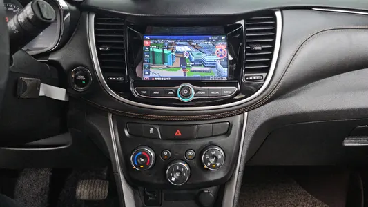 Chevrolet 트랙스 1.4 LT 2018 15