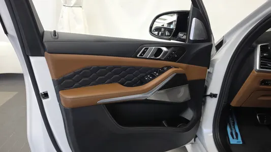 BMW X5M (G05) 4.4 2021 24