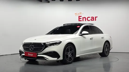 Mercedes-Benz E-Class W214 E300 4MATIC AMG Line 2026