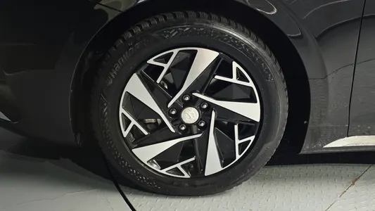 Hyundai IG 2022 5