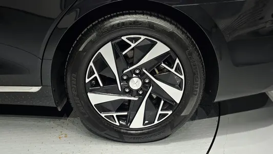 Hyundai IG 2022 22