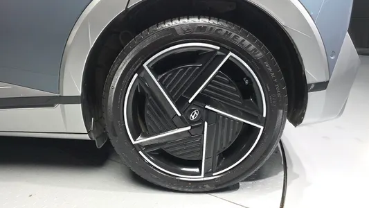 Hyundai 5 2024 21