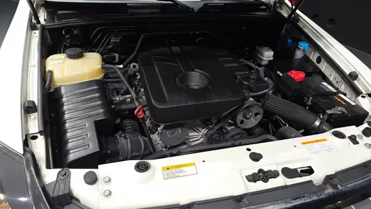 KG Mobility W 2.0 4WD RX7 2013 6