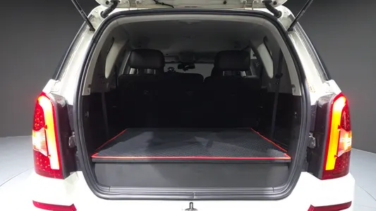 KG Mobility W 2.0 4WD RX7 2013 20