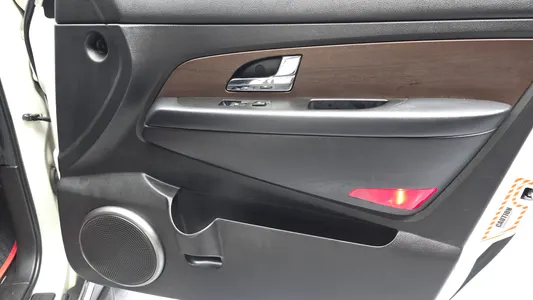 KG Mobility W 2.0 4WD RX7 2013 25
