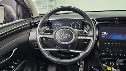 Hyundai (NX4) 2WD 2021 13