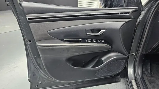 Hyundai (NX4) 2WD 2021 24