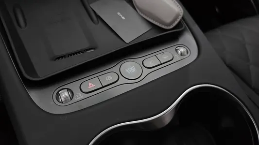 BYD 7 2025 28