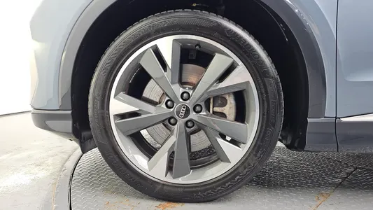 Audi Q4 e- (F4) 40 2022 5