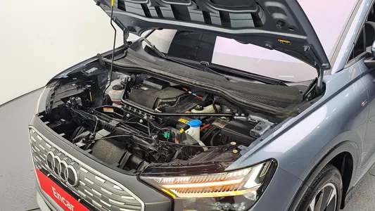 Audi Q4 e- (F4) 40 2022 6