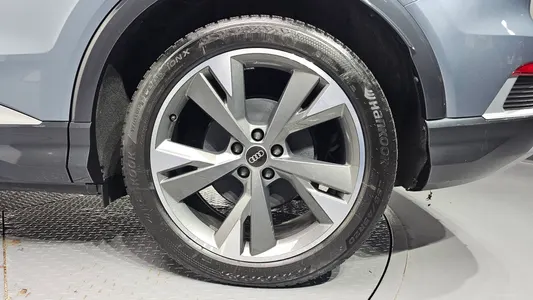 Audi Q4 e- (F4) 40 2022 21