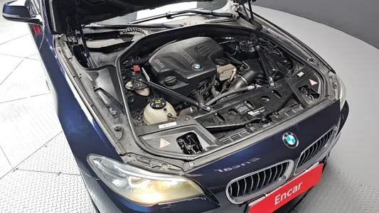 BMW 5 Series (F10) 528i xDrive M 2016 6
