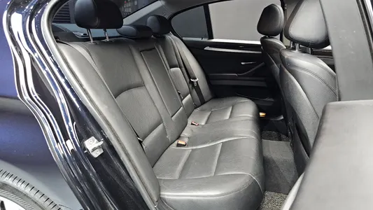 BMW 5 Series (F10) 528i xDrive M 2016 12