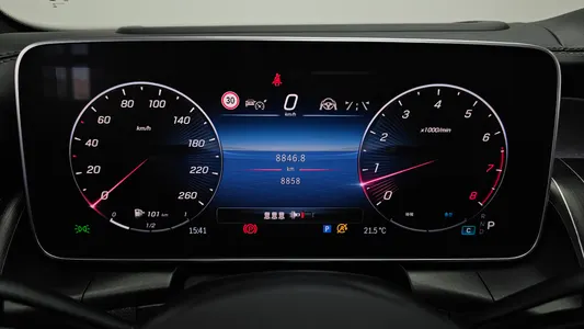Mercedes-Benz GLC-Class X254 GLC300 4MATIC AMG Line 2024 7
