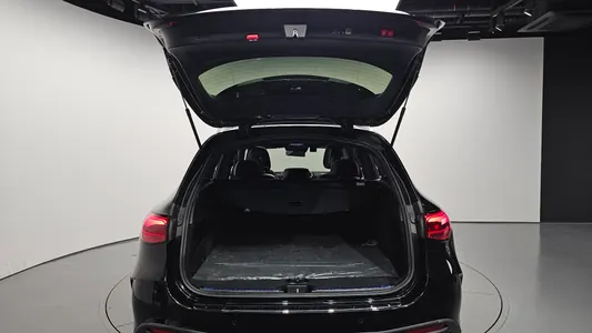 Mercedes-Benz GLC-Class X254 GLC300 4MATIC AMG Line 2024 29