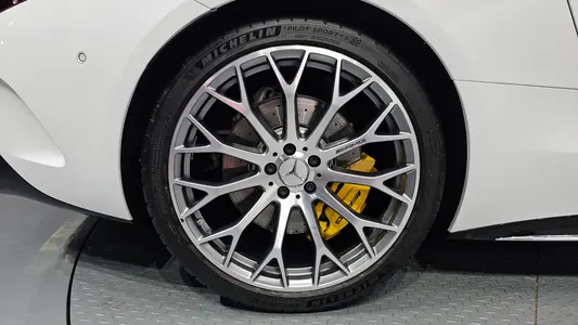 Mercedes-Benz SL-Class R232 AMG SL63 4MATIC+ 2023 21