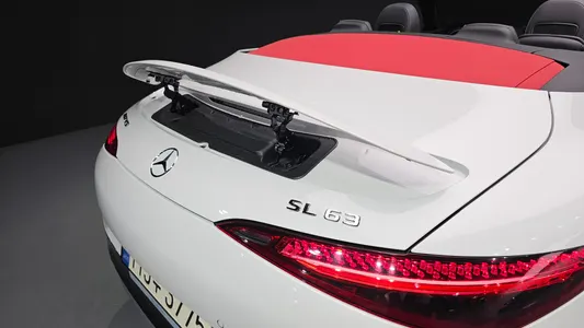 Mercedes-Benz SL-Class R232 AMG SL63 4MATIC+ 2023 27