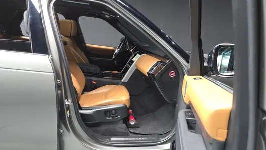 Land Rover 5 3.0 TD6 HSE 2018 11