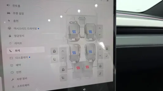 Tesla Y L AWD 2026 17