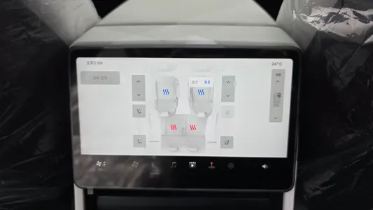 Tesla Y L AWD 2026 27