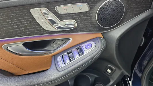 Mercedes-Benz GLC-Class X253 GLC300 4MATIC 2021 27