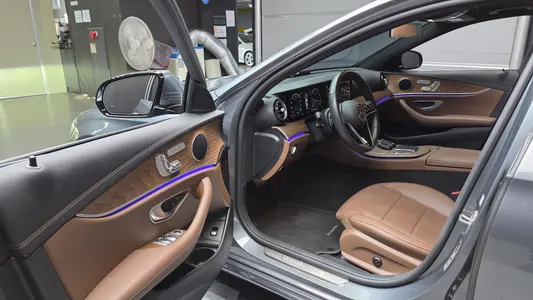 Mercedes-Benz E-Class W213 E250 2023 10