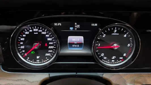 Mercedes-Benz E-Class W213 E220d 4MATIC 2017 8
