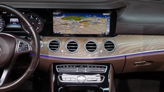 Mercedes-Benz E-Class W213 E220d 4MATIC 2017 14