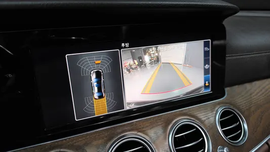 Mercedes-Benz E-Class W213 E220d 4MATIC 2017 15