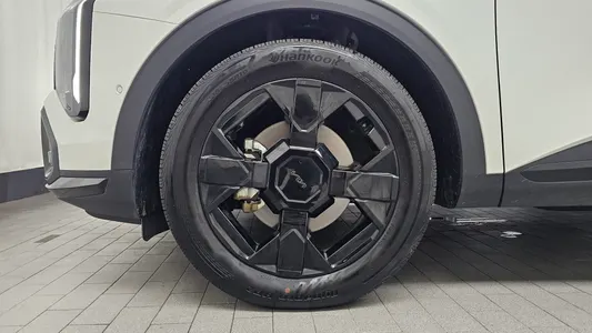 Kia 5 HEV 1.6 4WD 2025 5