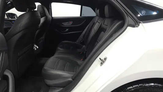 Mercedes-Benz AMG GT 4 43 4MATIC+ 2023 26