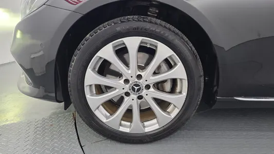Mercedes-Benz E-Class W213 E220d 4MATIC 2019 5