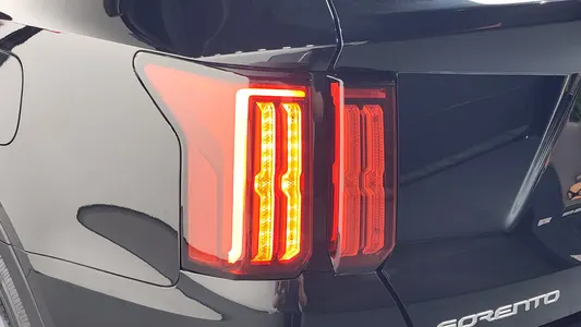 Kia 4 HEV 1.6 4WD 2022 23