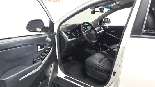 KG Mobility C 2.2 RX 2WD 2016 10