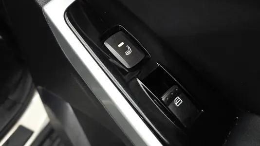 KG Mobility C 2.2 RX 2WD 2016 19