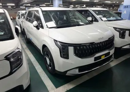 Kia 4 HEV 9 2026 8