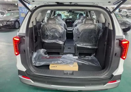 Kia 4 HEV 9 2026 9