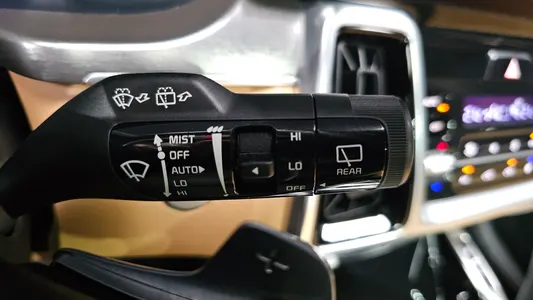 Kia 4 2.2 4WD 2020 36