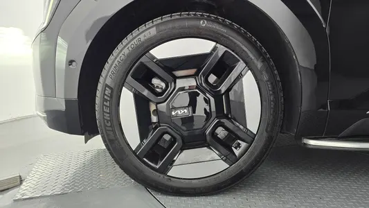 Kia EV9 4WD 2023 5