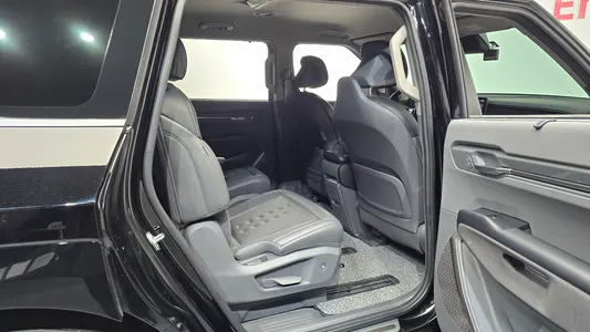 Kia EV9 4WD 2023 11