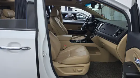Kia 카니발 7 2018 11