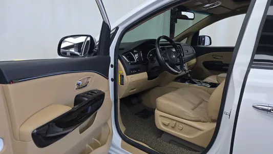 Kia 카니발 7 2018 10