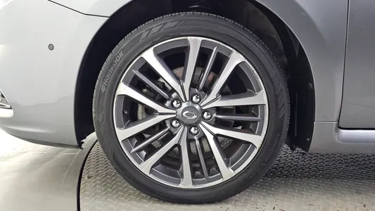 Renault Korea SM7 LPLI 2.0 LPe 2019 5