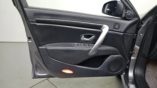 Renault Korea SM7 LPLI 2.0 LPe 2019 24