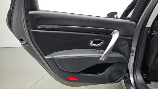 Renault Korea SM7 LPLI 2.0 LPe 2019 25