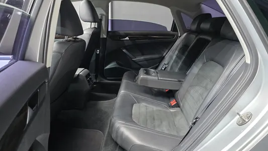 Volkswagen 파사트 2.0 TDI 2014 12