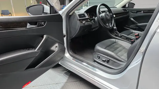 Volkswagen 파사트 2.0 TDI 2014 10