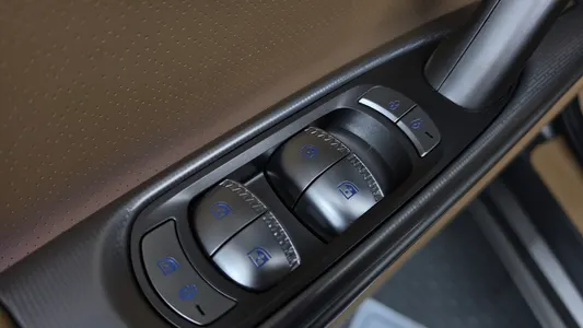 Genesis GV60 2022 29